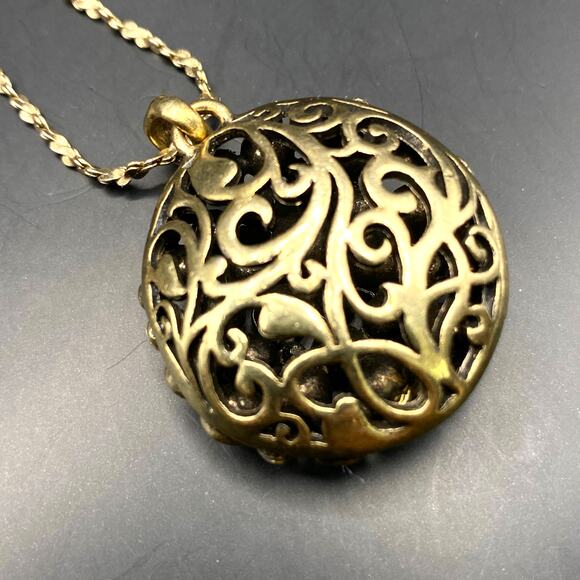 KIAM FAMILY by Lia Sophia Rhinestone Gold Tone Dome Pendant Necklace Reversible - Picture 1 of 9